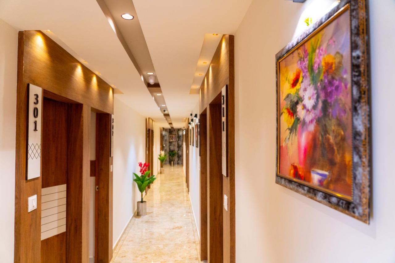 Hotel Lee Grand Ānand 외부 사진