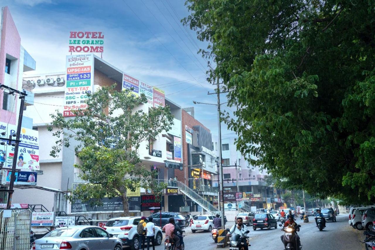 Hotel Lee Grand Ānand 외부 사진