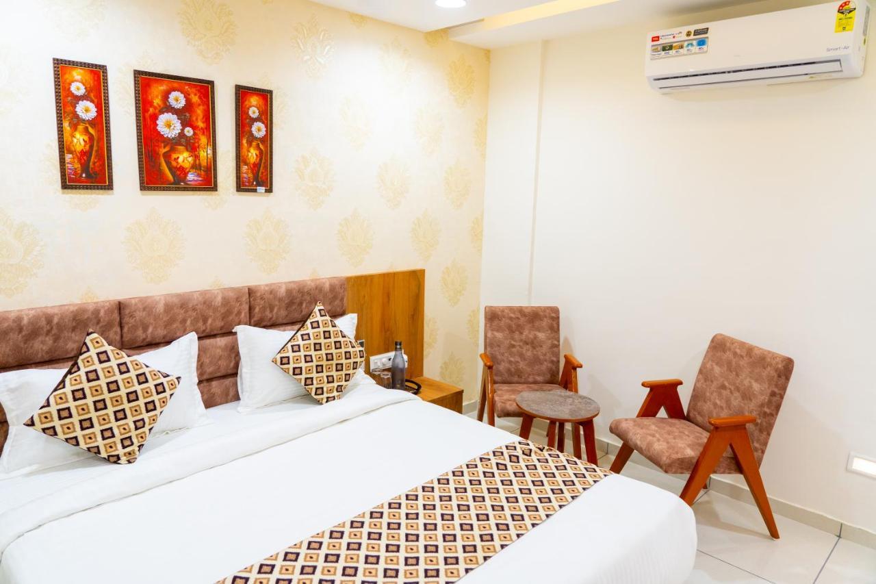 Hotel Lee Grand Ānand 외부 사진